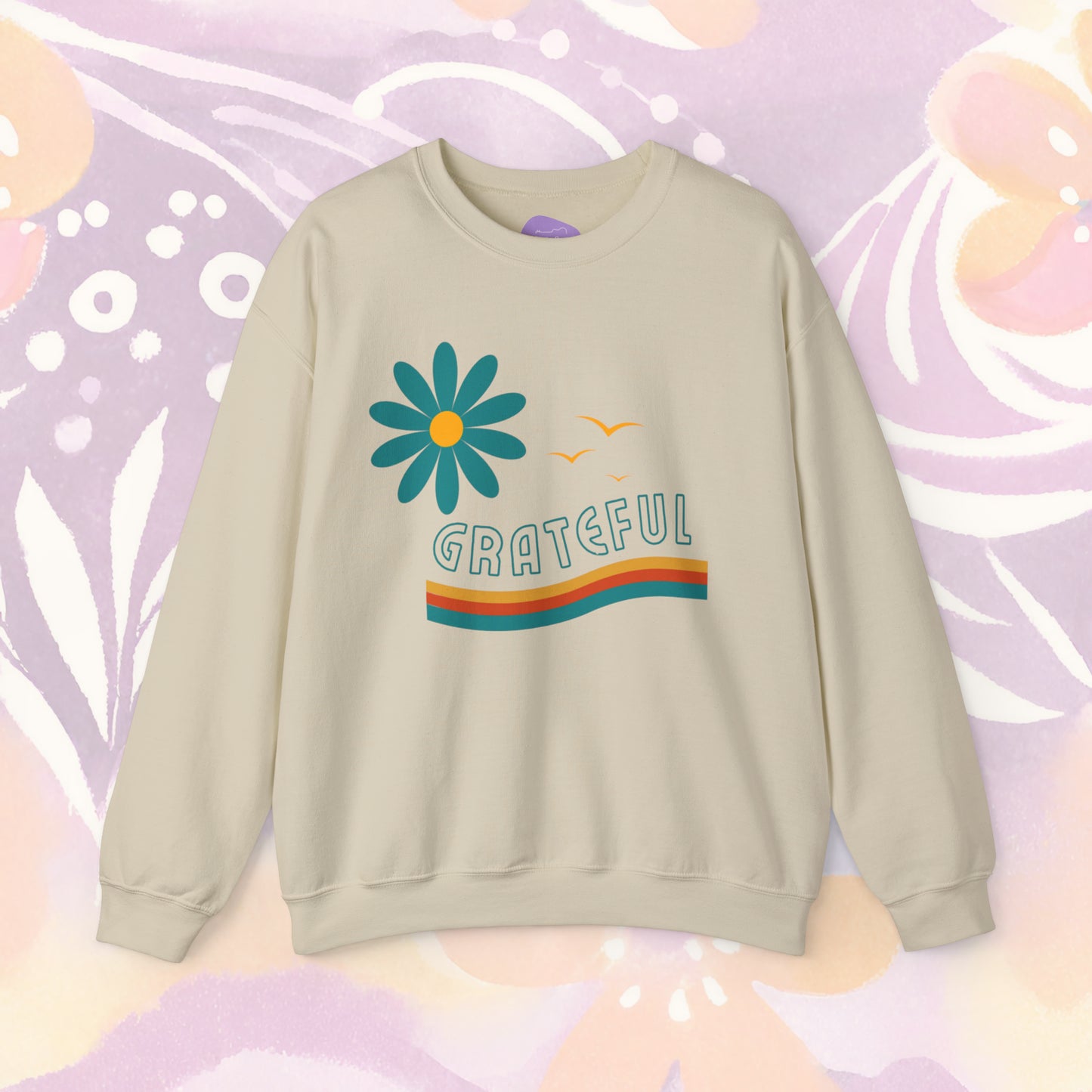 Radiate Gratitude: Retro 'Grateful' Statement Sweatshirt