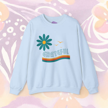 Radiate Gratitude: Retro 'Grateful' Statement Sweatshirt